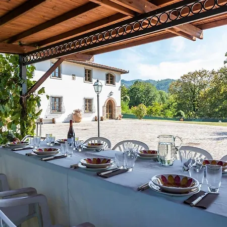 Villa Scarperia By Mmega